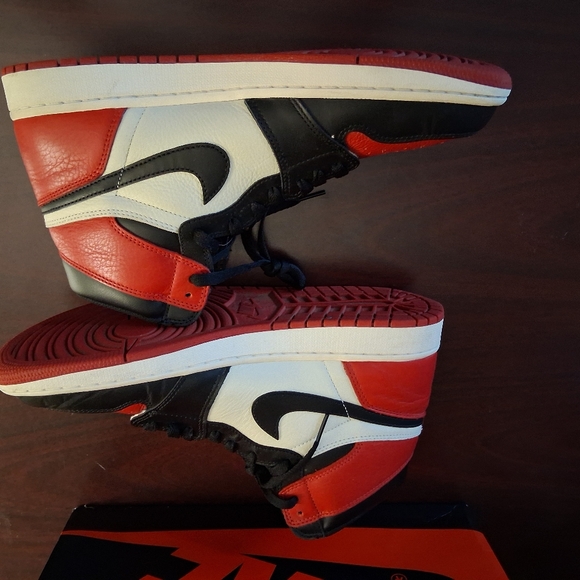 Air Jordan 1 Retro High OG Bred Toe 555088-610 Gym Red Black Summit White Sz 12 - Picture 3 of 7